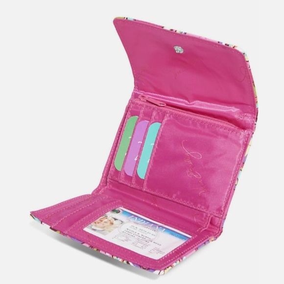 NWT Vera Bradley Petite Trifold Wallet in Pink Swirls 14801 179 QQ - Picture 3 of 3